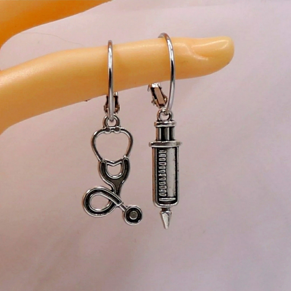 Nurse earrings Stethoscope & syringe medic…